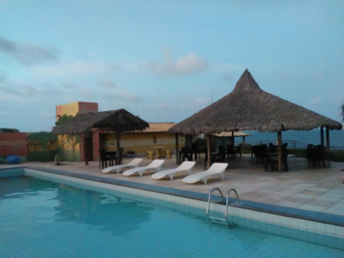 בבריבה Hotel Das Falesias מראה חיצוני תמונה